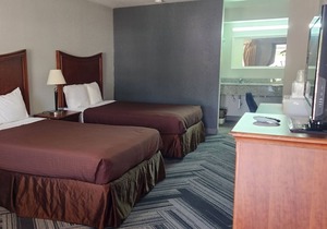Raintree Inn