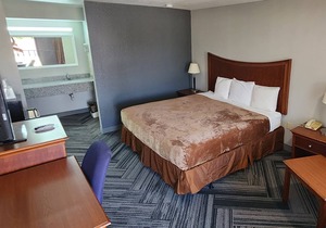 Raintree Inn