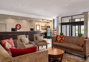Ramada by Wyndham Cornwall