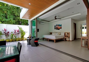 Rawai Ya Nui Beach Villa. Located 400 meters from the beach