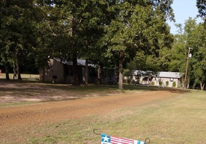 Really cute, rustic cabin on Lake Sam Rayburn, Tx - Cabin 6