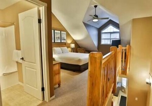 Recently Updated 3 level Riverside Condo