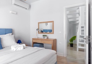 Reiki Luxury Villas with private swimming pool
