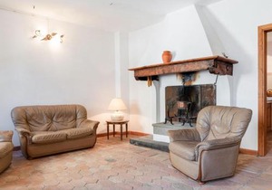 Relaxing Tuscan Home with WiFi