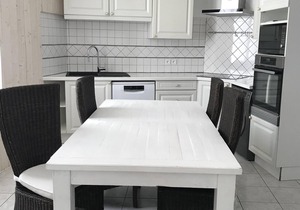 Renovated retreated house in the Center Village du Bois Plage in Ré