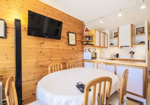 Residence Le Château de Crans - maeva Home - 2 Room Apartment 6 People - Prestige