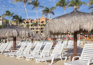 Resort & Location is everything you are dreaming about !