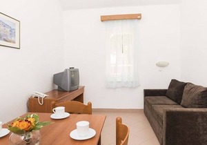 Resort Polynesia - Bungalow 5 Pax CA4TP1 AGPLA (2421)
