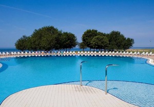 Resort Polynesia - Bungalow 5 Pax CA4TP1 AGPLA (2421)