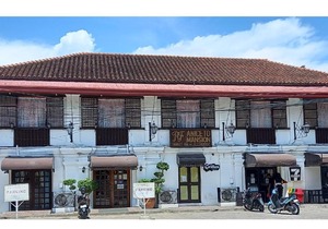 RF ANICETO MANSION