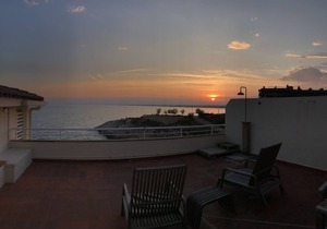 RITS Beachfront apartment on the seafront