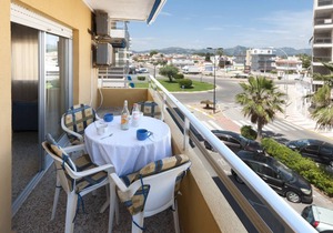 RIVER - Apartment for 4 people in Playa de Daimuz.