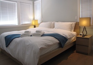 Riverfront Bed And Breakfast - Seymour Room