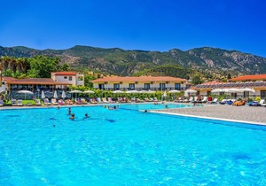 Riverside Garden Resort