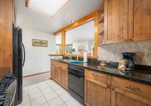 RMR: Lupine 1914 Condo in The Aspens/Wilson,WY