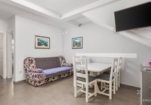 Rona Apartment Goran 2