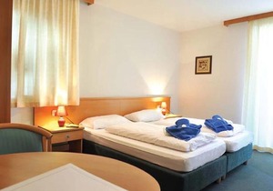 Room 103 - Pension Helvetia