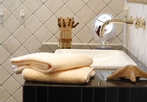 Room # 15 - CORNERS-INN - WESTERWALD PENSION