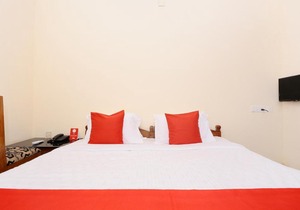 Room in Apartment - Peace Rooms trivandrum