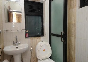 Room in BB - Amazing Deluxe Double Room - Hotel Manohara Pvt Ltd