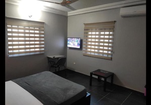 Room in Guest room - Royal Blue Guest House Bar