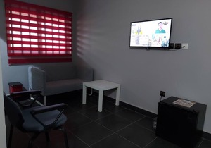 Room in Guest room - Royal Blue Guest House Bar