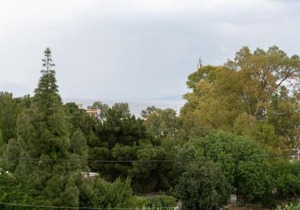Rose's House (Near Airport)