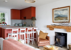 Roundstone Quay Cottage