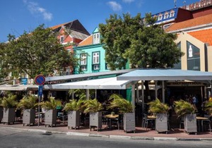 Royal Apartments City Centre Willemstad