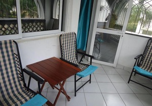 Royal Palms 1-bedroom Apartment D4