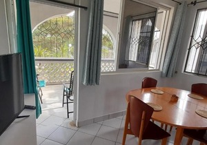 Royal Palms 1-bedroom Apartment D4