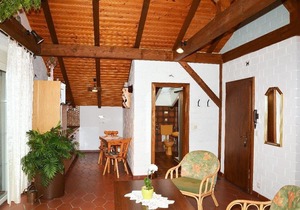 Ruhig gelegenes 50qm Ferienstudio mit Balkon, Haustire auf Anfrage erlaubt