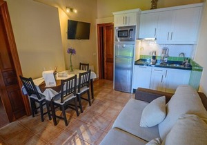 Rural apartment Casona de Llanorrozo for 4 people