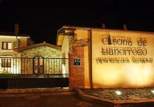 Rural apartment Casona de Llanorrozo for 4 people