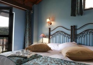 Rural apartment La Riguera de Ginio for 25 people