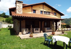 Rural apartment La Riguera de Ginio for 2 people with whirlpool