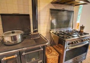 Rustic Stone Farmhouse in Proceno