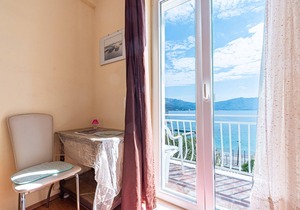 S1 - studio just 50m from the beach with sea view