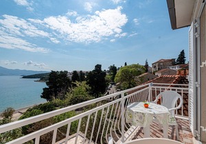 S1 - studio just 50m from the beach with sea view
