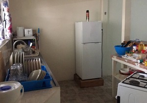 Safe and quiet 2 Bedroom Apartment not far from city.