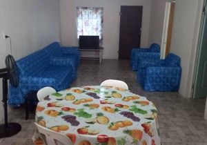 Safe and quiet 2 Bedroom Apartment not far from city.