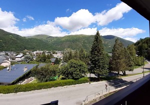 Saint-Lary-Soulan: T2, 4 people, west view, balcony, elevator, near Pla d'Adet