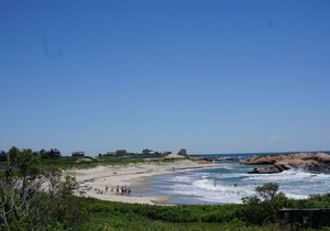 Sakonnet Point water view cottage with 8 minute walk to idyllic private beach .