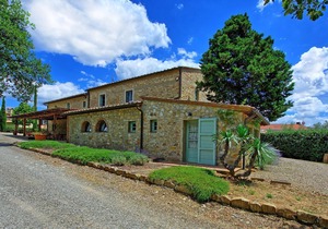 San Donato 1 - Holiday Country Apartment with Pool in Chianti, Tuscany