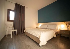 saracena superior holiday home with swimming pool and private beach