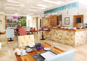 Saylam Suites