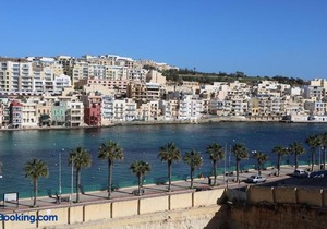 Sea front apartment
