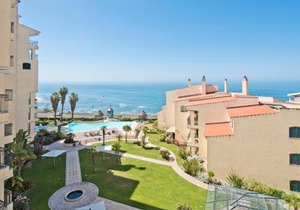 Sea Front Family Apartment