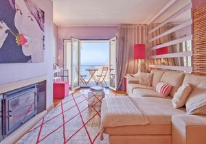 Sea Front Family Apartment