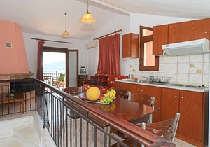 Sea View Maisonette Apartment with A/C, only 300 Meters from the Beach !